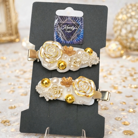 Other - Handmade 🤍✨ White & Gold Floral Decoden Hair Clip Set ✨🤍